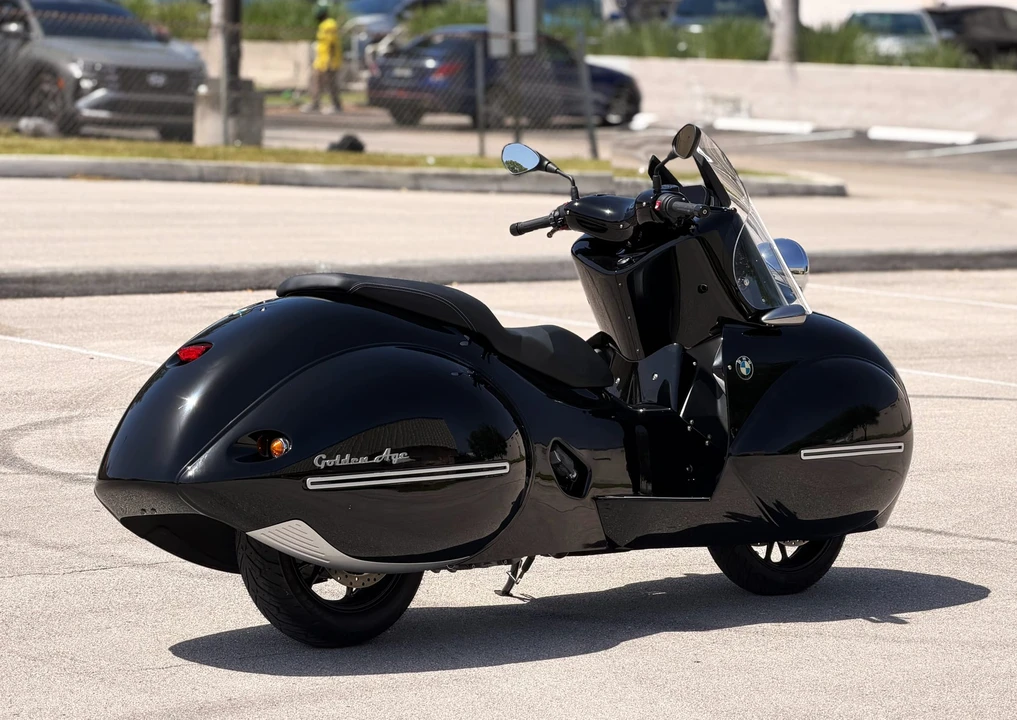 2019 BMW Motorcycles - Image 24 of 31