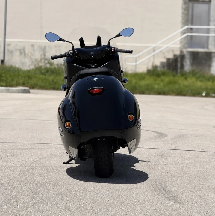 2019 BMW Motorcycles - Image 30 of 31