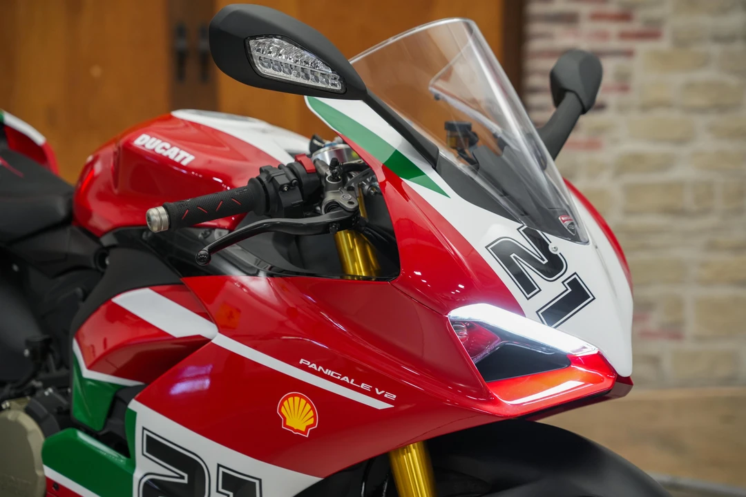 2022 Ducati V2 - Image 11 of 31
