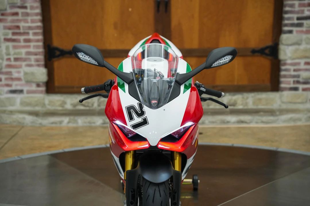 2022 Ducati V2 - Image 10 of 31