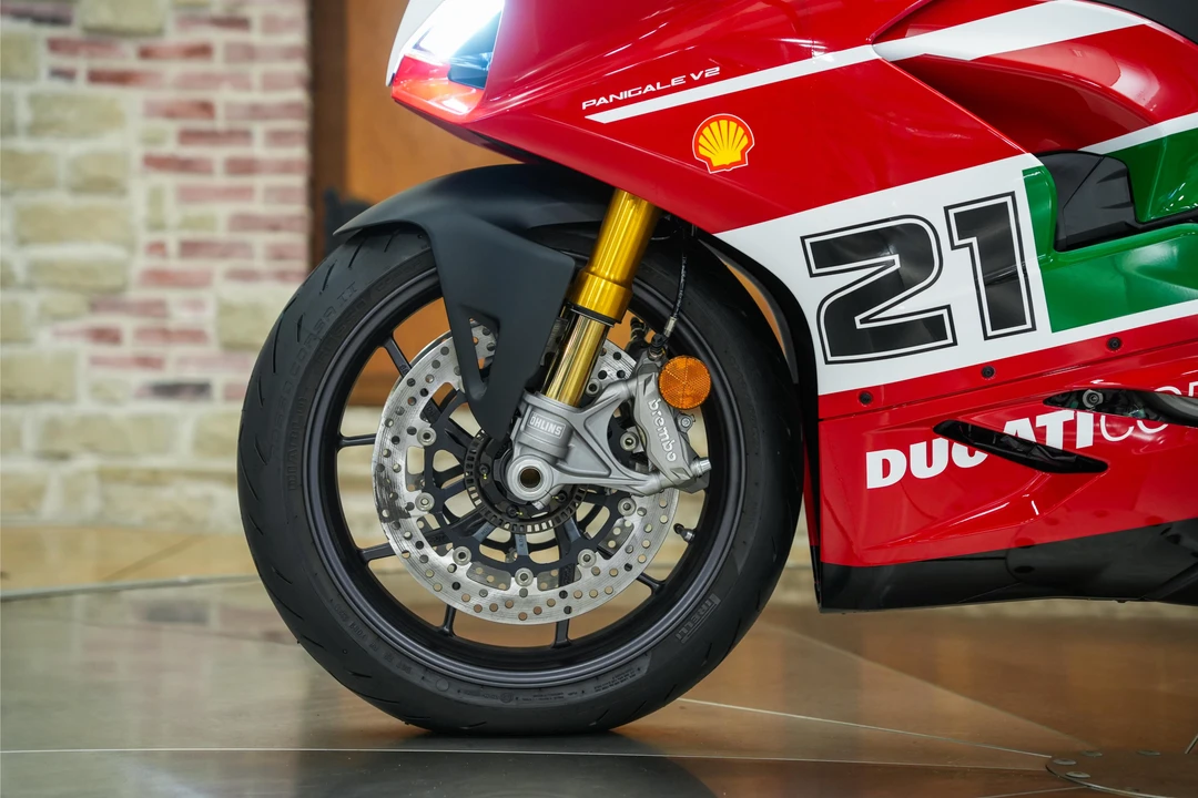 2022 Ducati V2 - Image 13 of 31