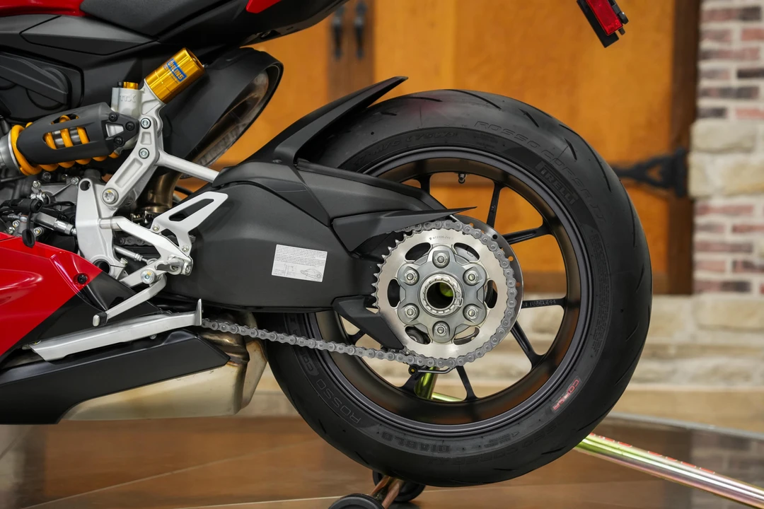 2022 Ducati V2 - Image 16 of 31