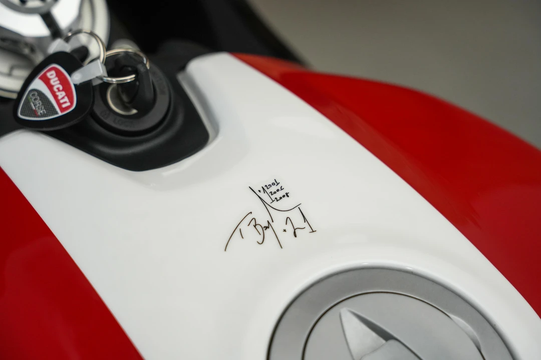2022 Ducati V2 - Image 31 of 31