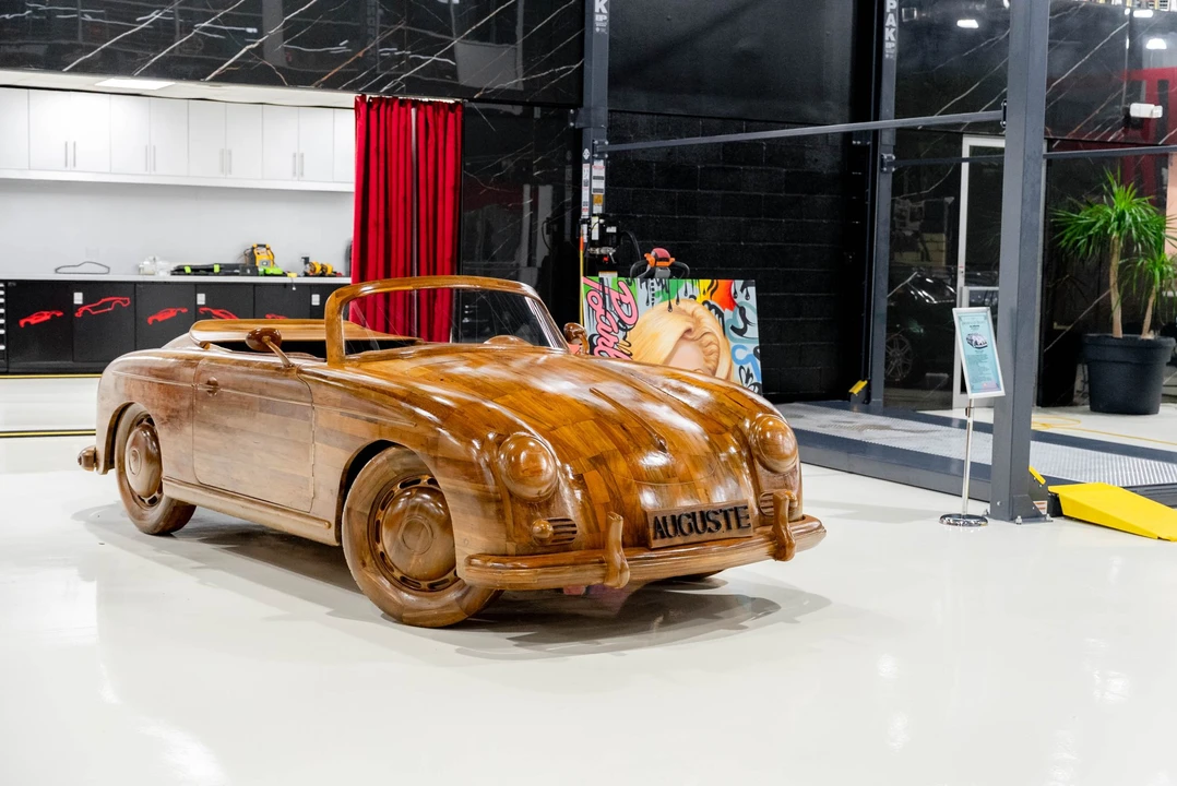 Porsche Speedster - Image 4 of 31
