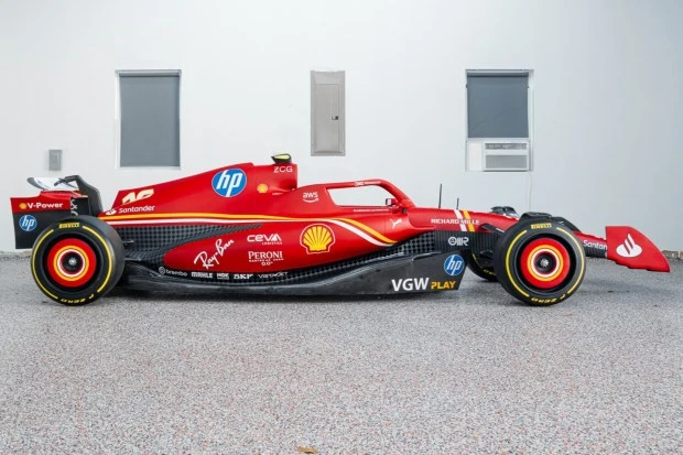 Parts & Memorabilia Scale Models - Image 6 of 6