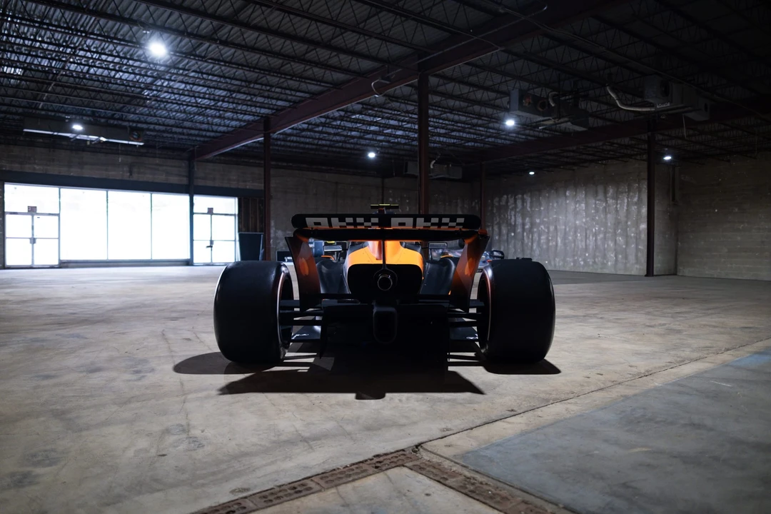 Parts & Memorabilia Scale Models - Image 10 of 31