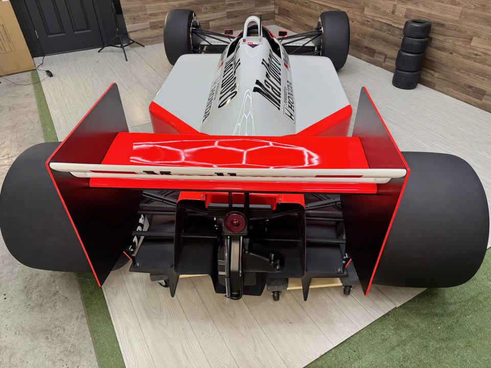 Parts & Memorabilia Scale Models - Image 7 of 31