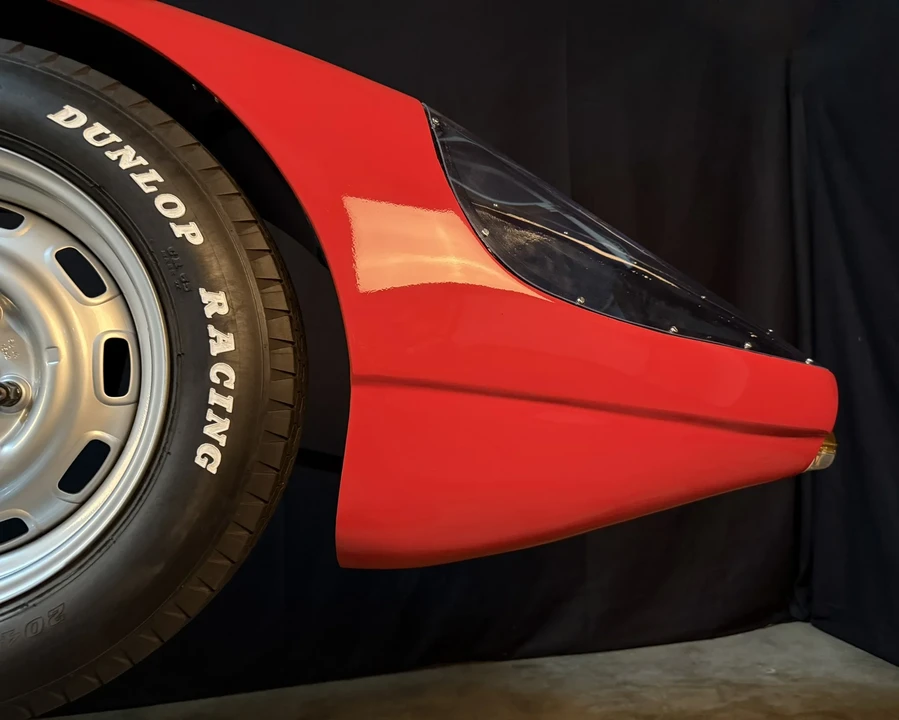 Porsche - Image 14 of 31