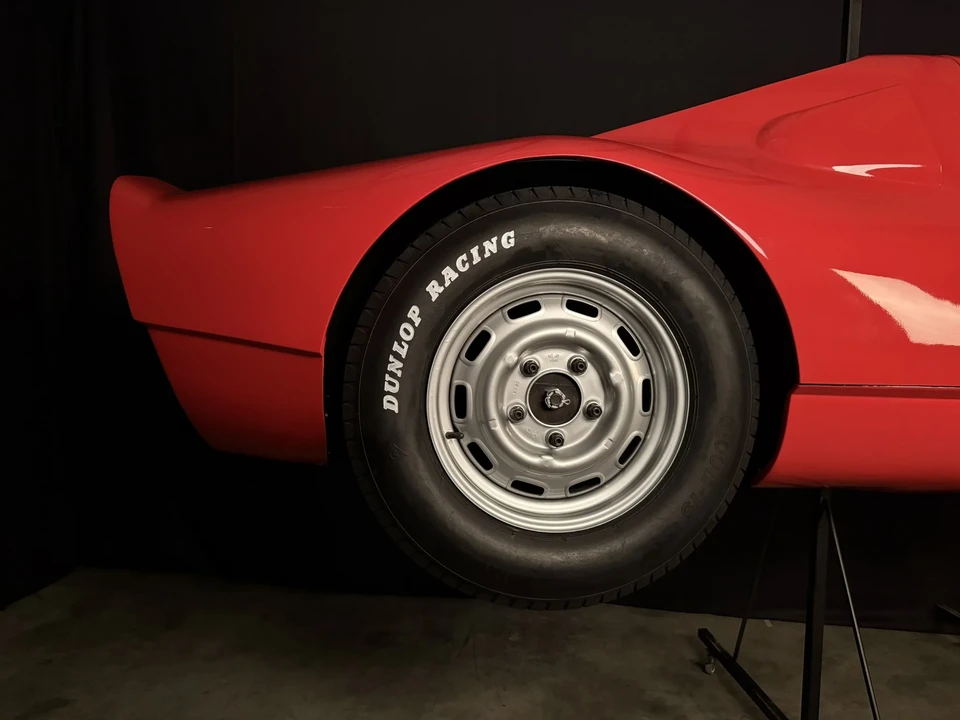 Porsche - Image 28 of 31