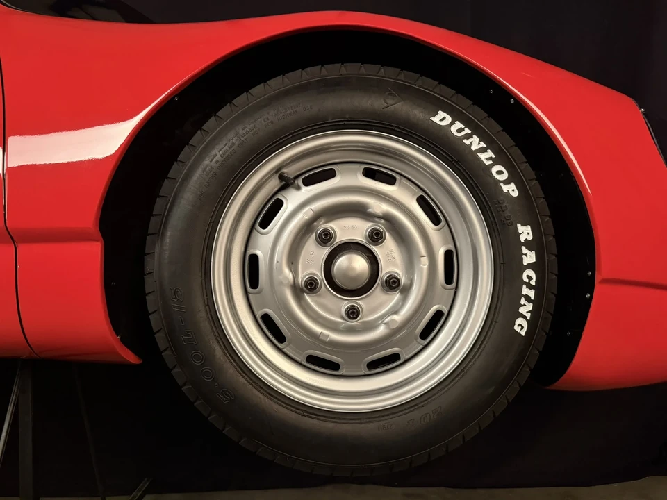 Porsche - Image 26 of 31