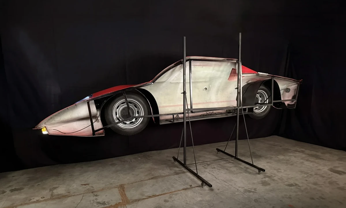 Porsche - Image 31 of 31