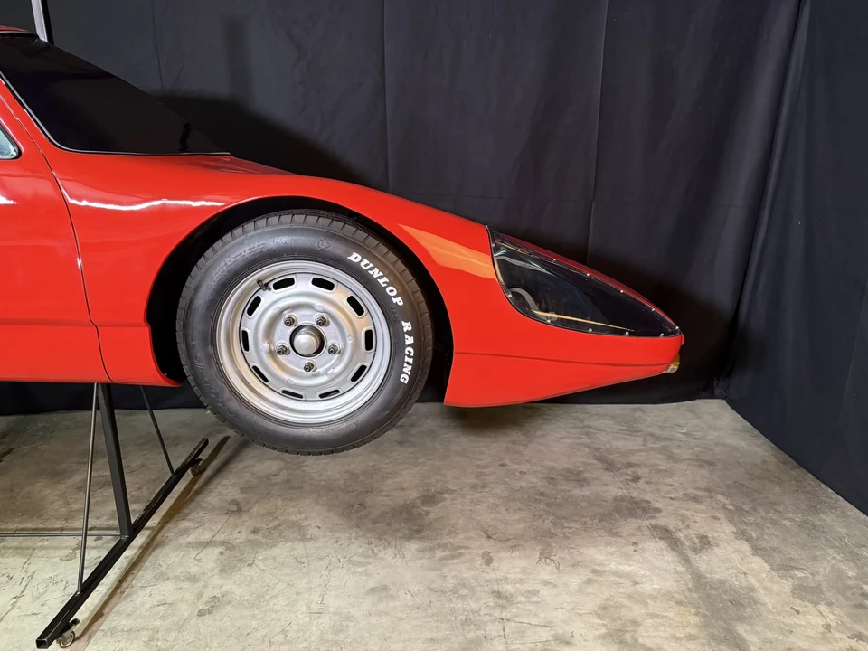 Porsche - Image 12 of 31