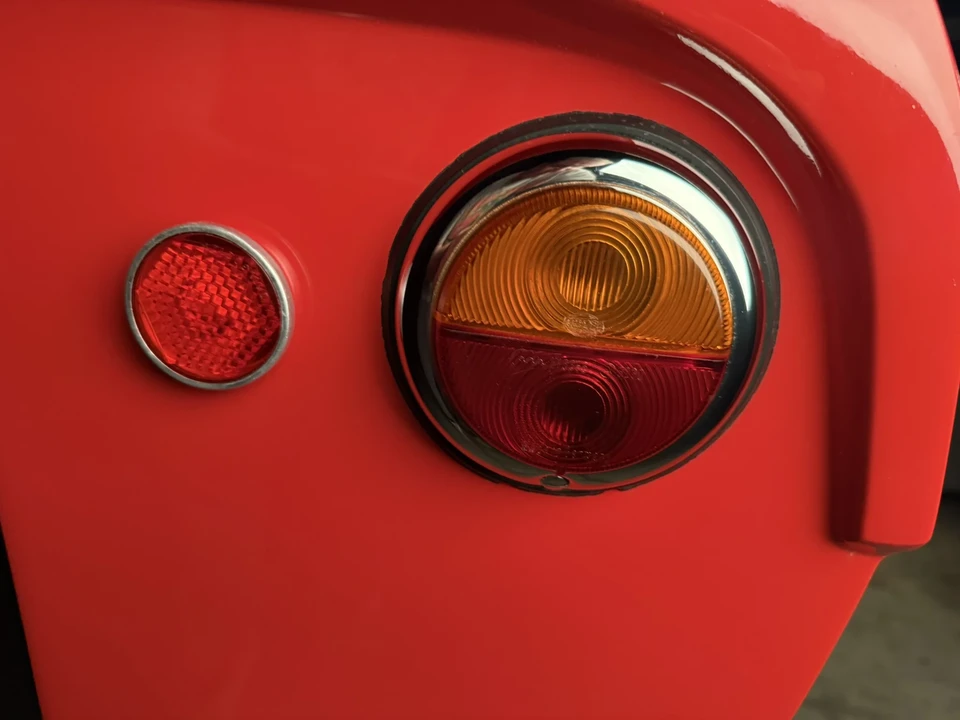 Porsche - Image 22 of 31