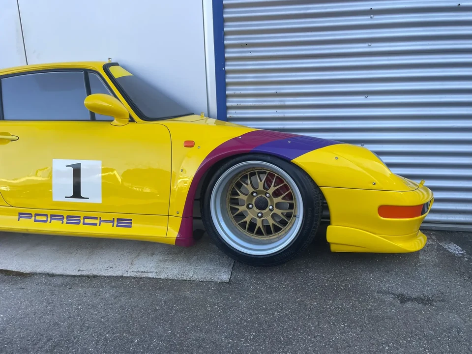 Porsche 993 GT2 - Image 9 of 31