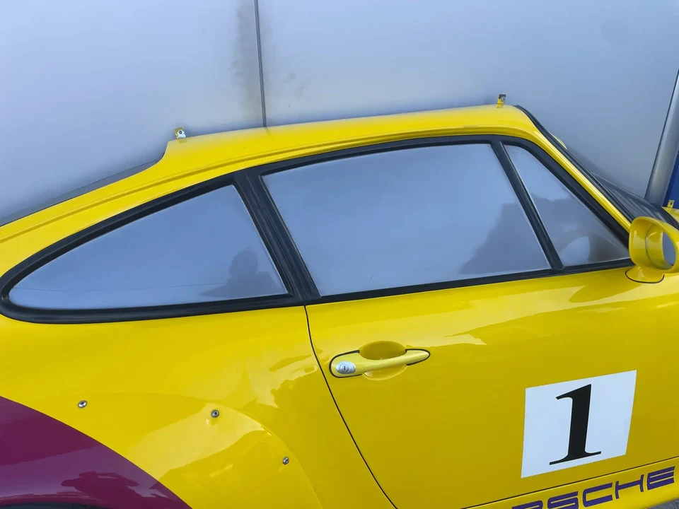 Porsche 993 GT2 - Image 19 of 31