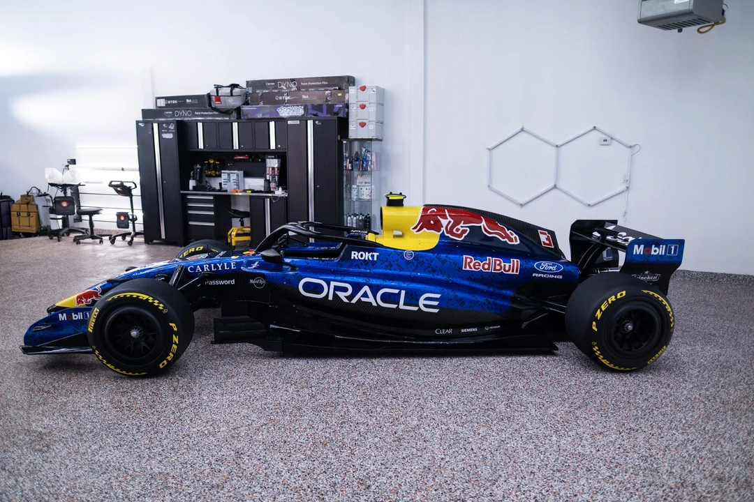 Parts & Memorabilia Scale Models - Image 4 of 31