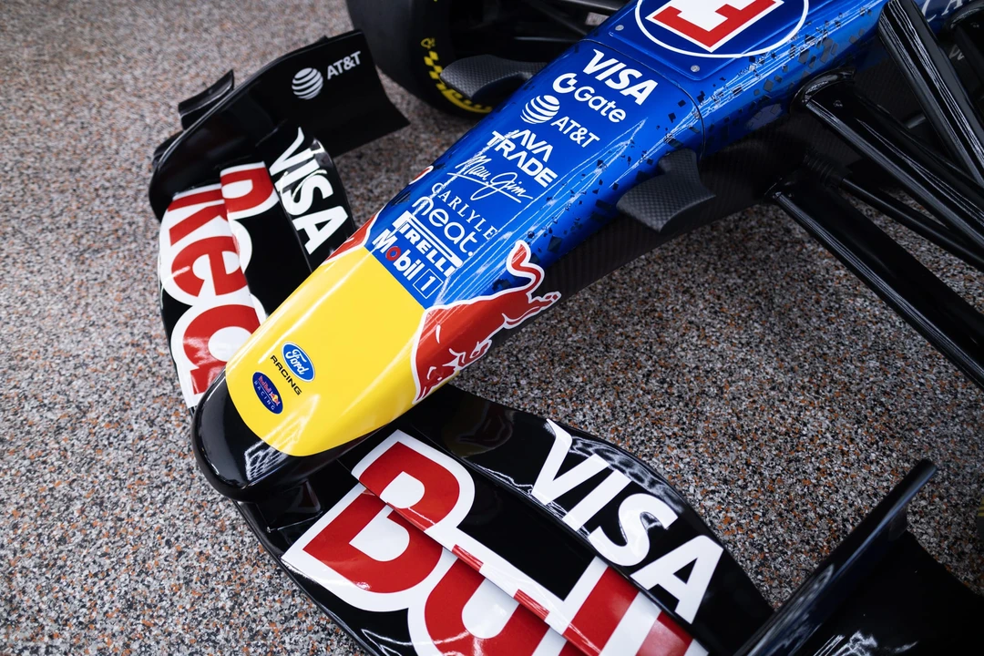 Parts & Memorabilia Scale Models - Image 25 of 31