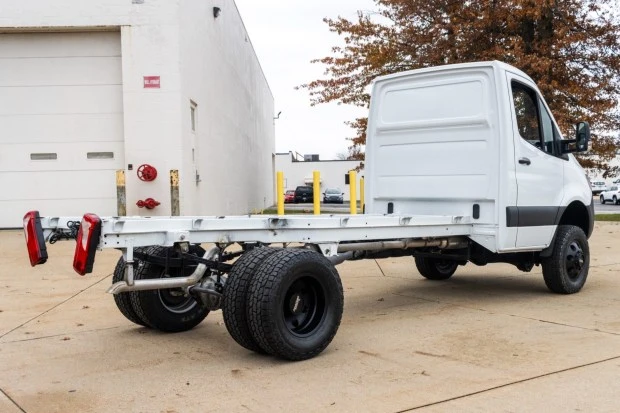 2019 Mercedes-Benz VS30 Sprinter - Image 3 of 8