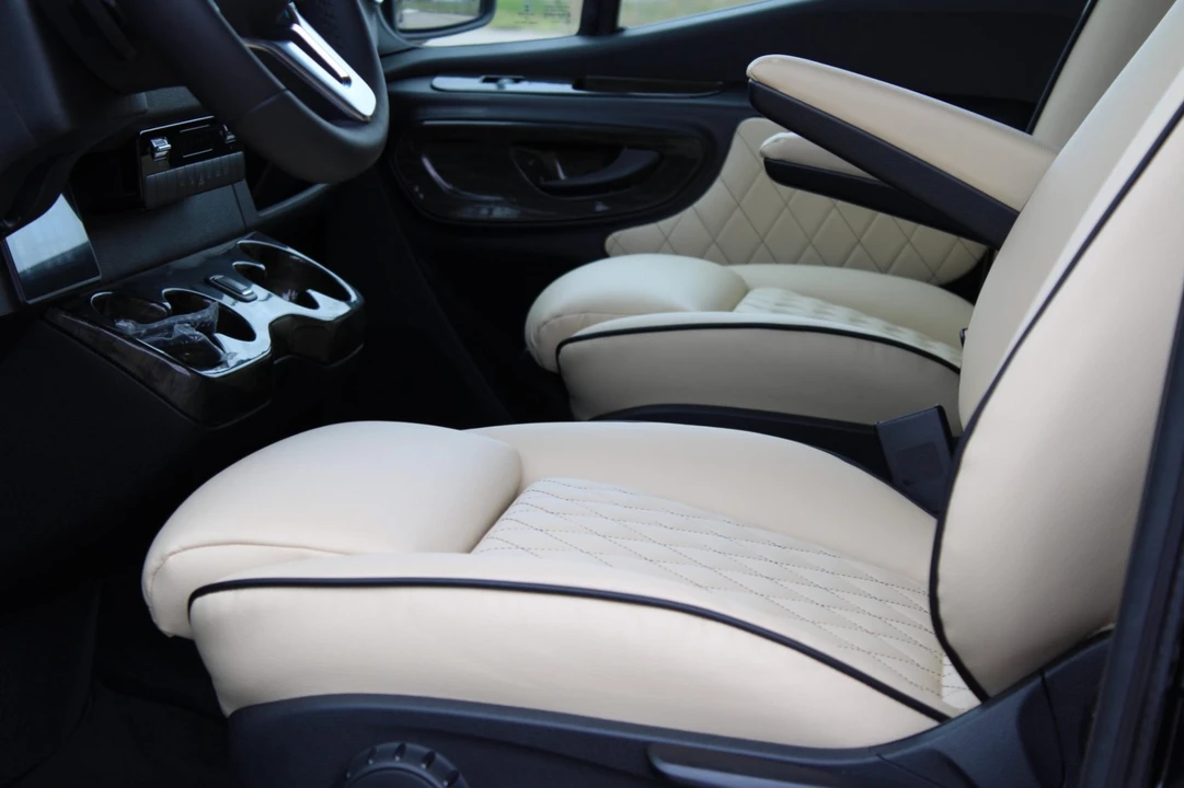 2024 Mercedes-Benz VS30 Sprinter - Image 4 of 8
