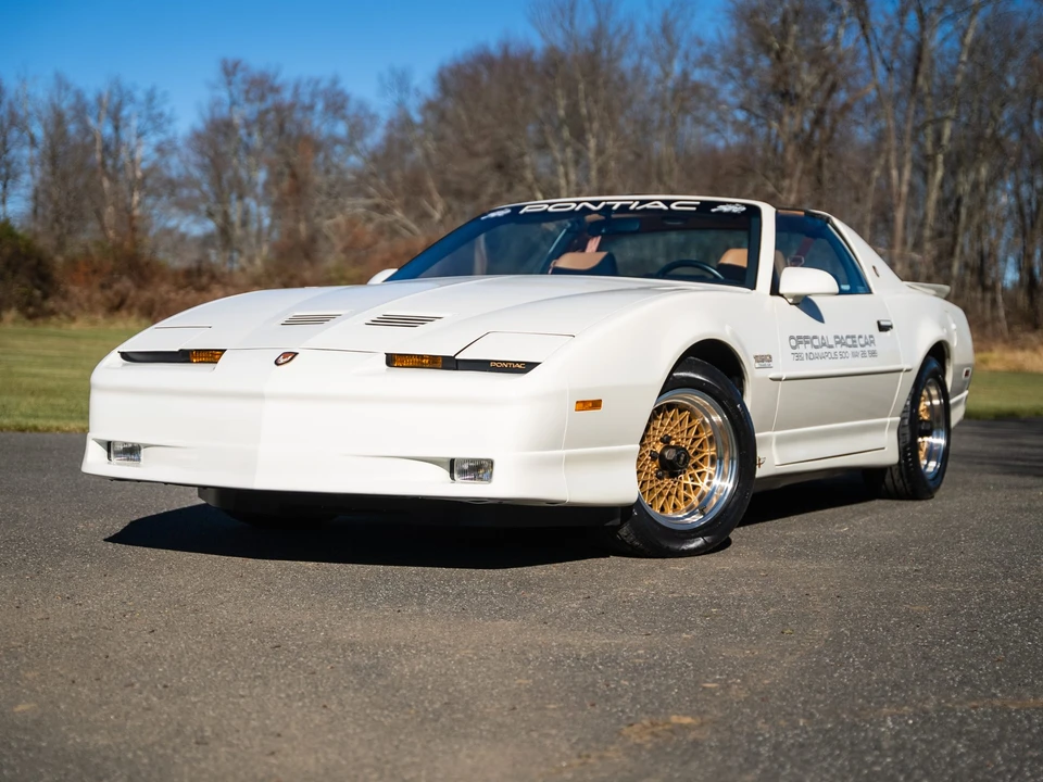 1989 Pontiac Firebird Trans Am 3rd Gen - Image 5 of 31