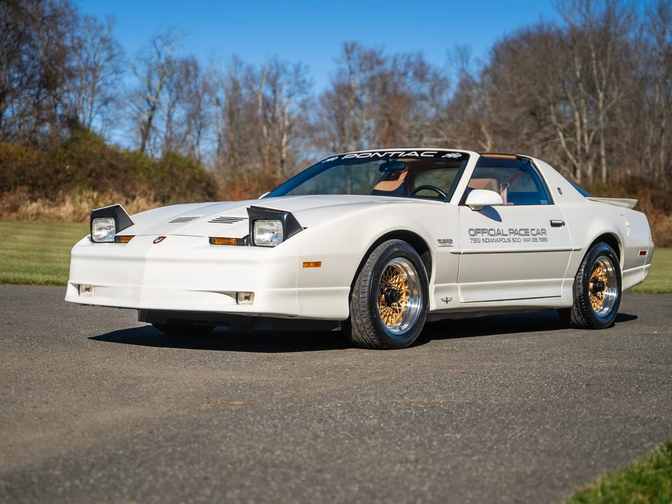 1989 Pontiac Firebird Trans Am 3rd Gen - Image 3 of 31