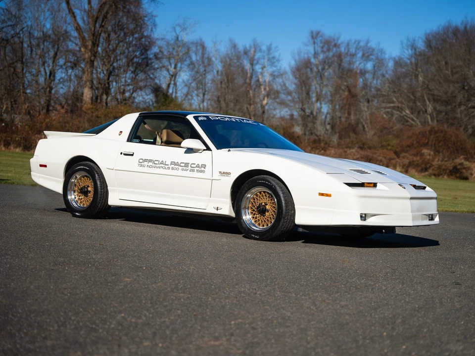 1989 Pontiac Firebird Trans Am 3rd Gen - Image 22 of 31