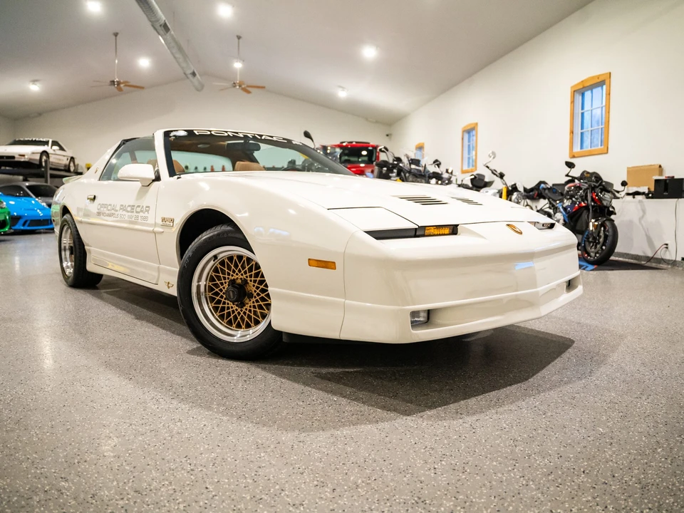 1989 Pontiac Firebird Trans Am 3rd Gen - Image 30 of 31