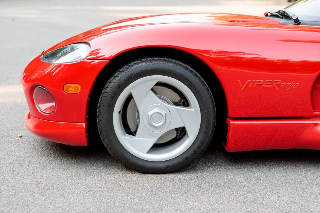 1995 Dodge Viper 1st Gen - Image 9 of 31