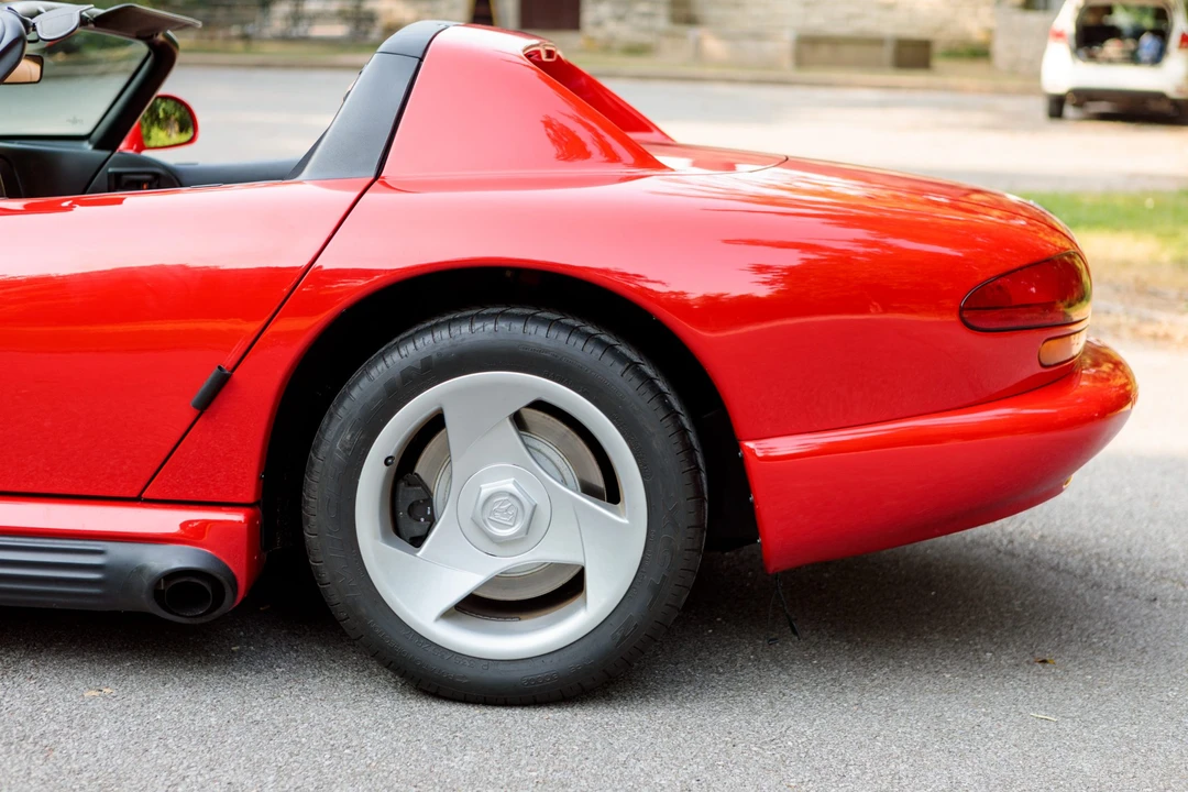 1995 Dodge Viper 1st Gen - Image 10 of 31