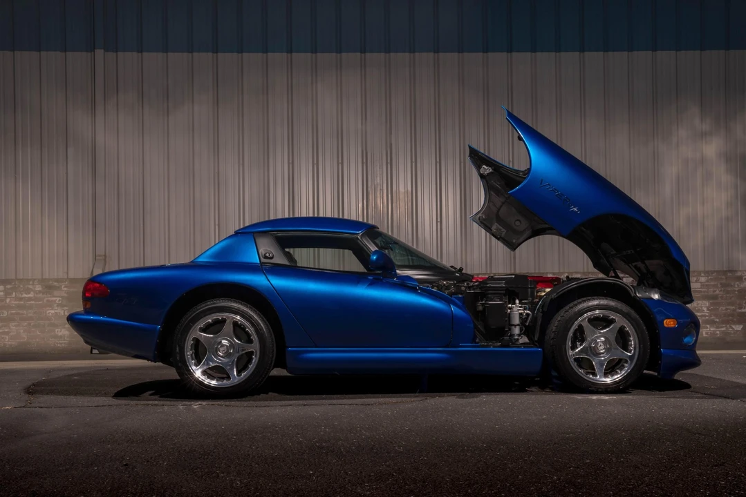 1997 Dodge Viper 2nd Gen - Image 22 of 31