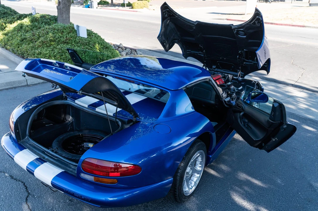 1997 Dodge Viper 2nd Gen - Image 21 of 31