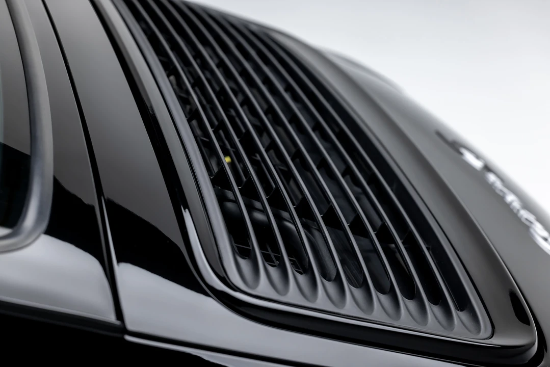 1998 Porsche 993 Carrera 4S - Image 28 of 31