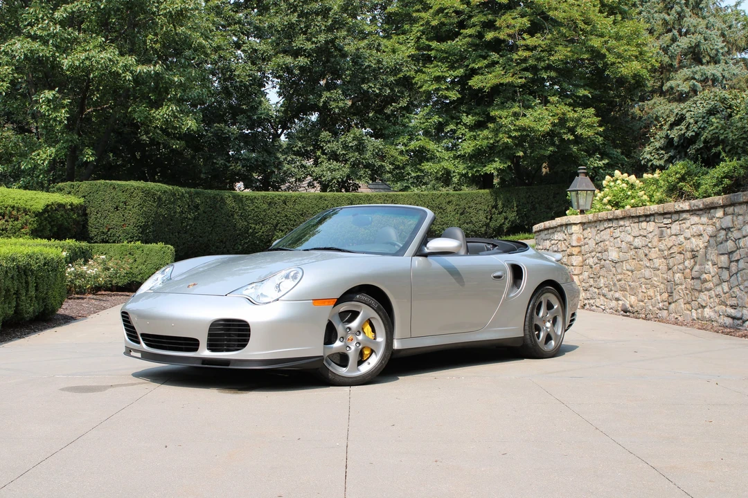 2005 Porsche 996 Turbo - Image 8 of 31