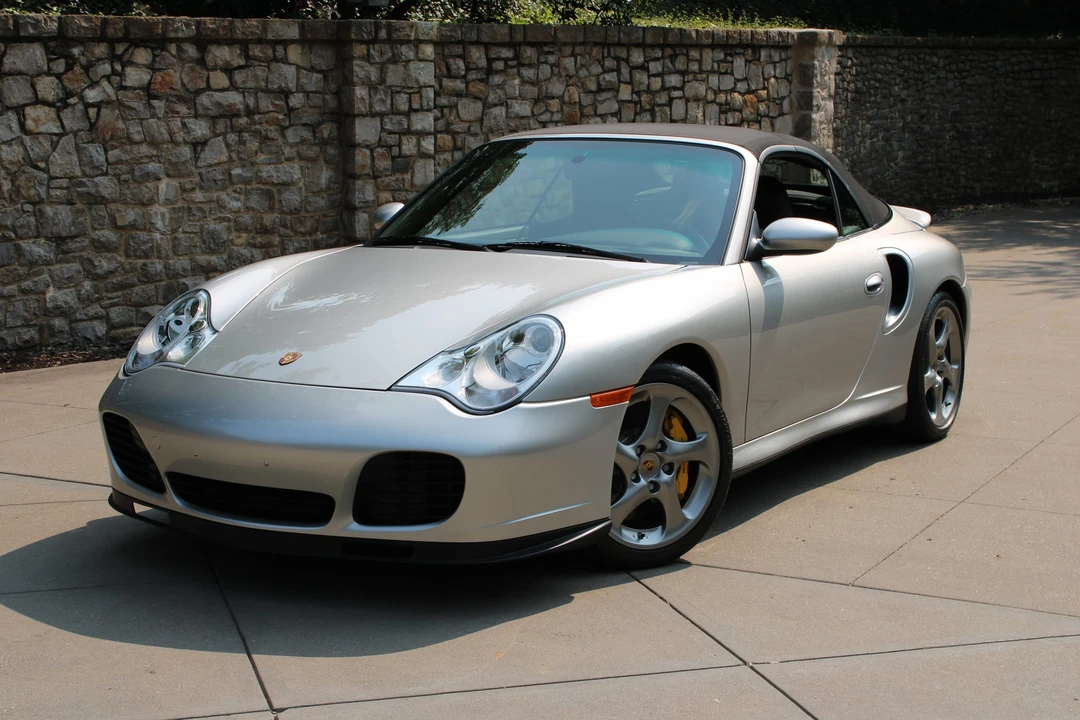2005 Porsche 996 Turbo - Image 25 of 31