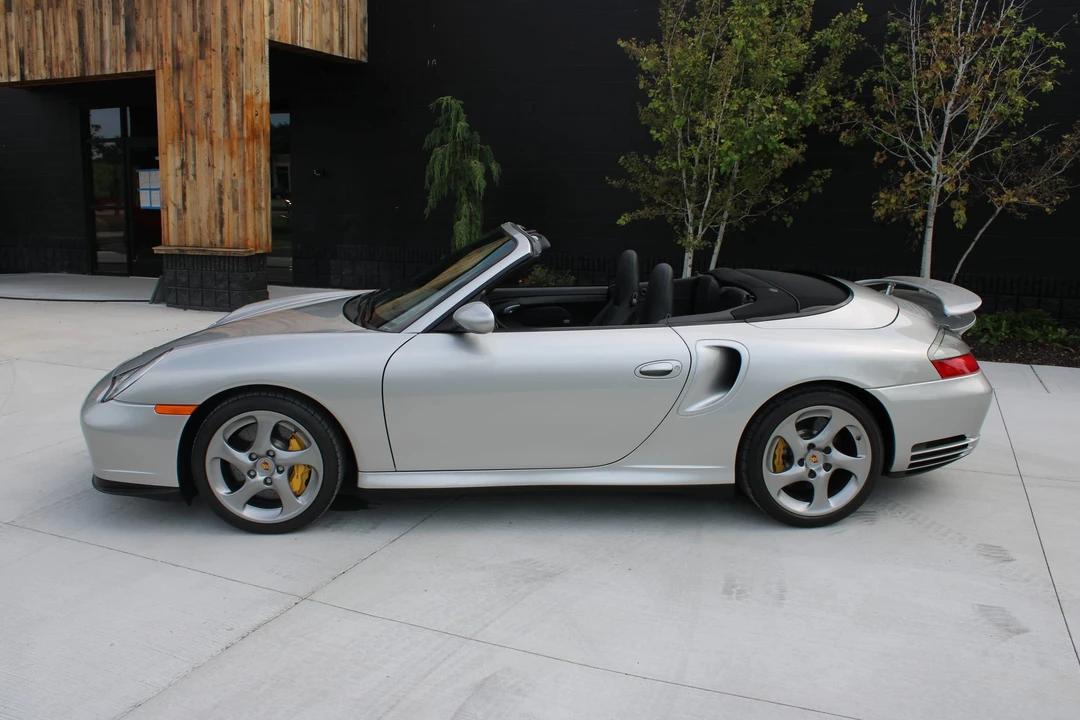2005 Porsche 996 Turbo - Image 10 of 31