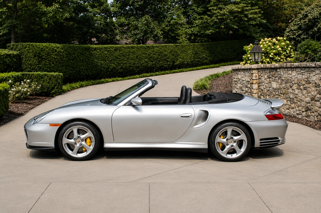 2005 Porsche 996 Turbo - Image 11 of 31