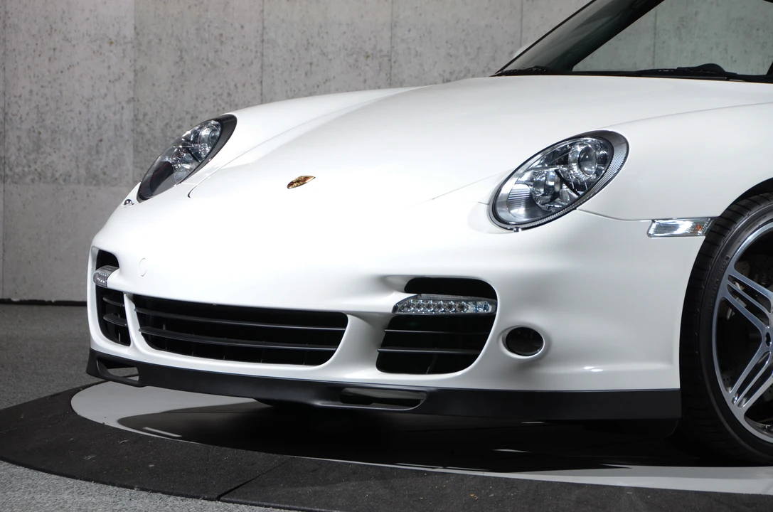 2007 Porsche 997 Turbo - Image 14 of 31
