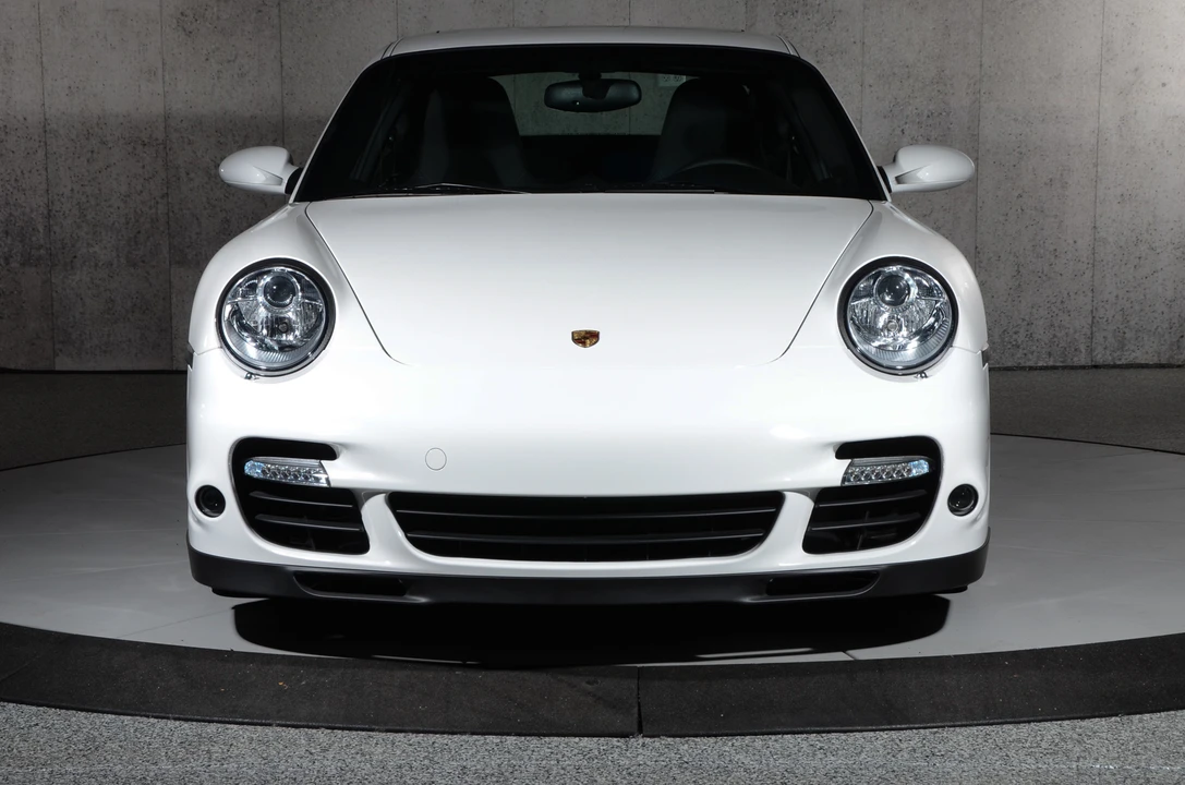 2007 Porsche 997 Turbo - Image 13 of 31