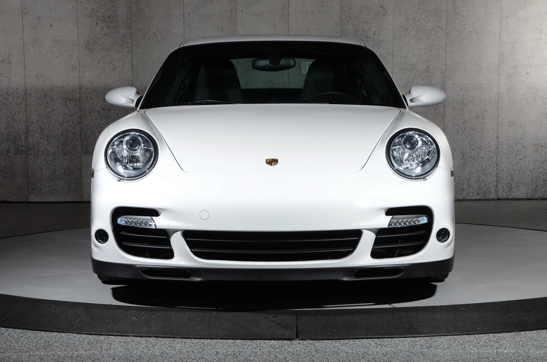 2007 Porsche 997 Turbo - Image 12 of 31