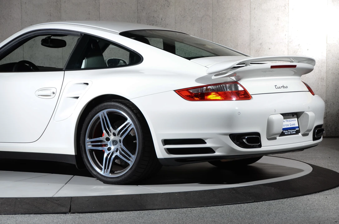 2007 Porsche 997 Turbo - Image 17 of 31