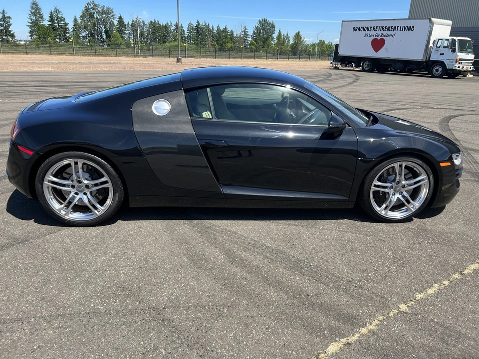 2009 Audi 42 R8 - Image 27 of 31