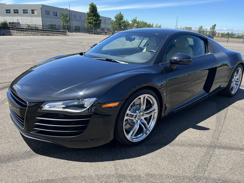 2009 Audi 42 R8 - Image 8 of 31