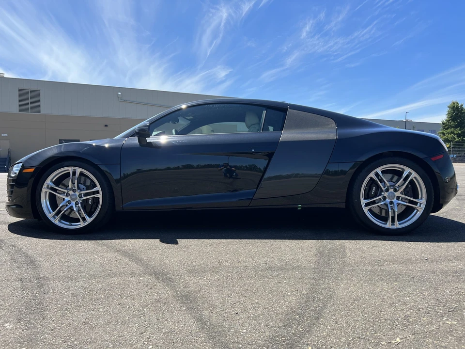 2009 Audi 42 R8 - Image 16 of 31