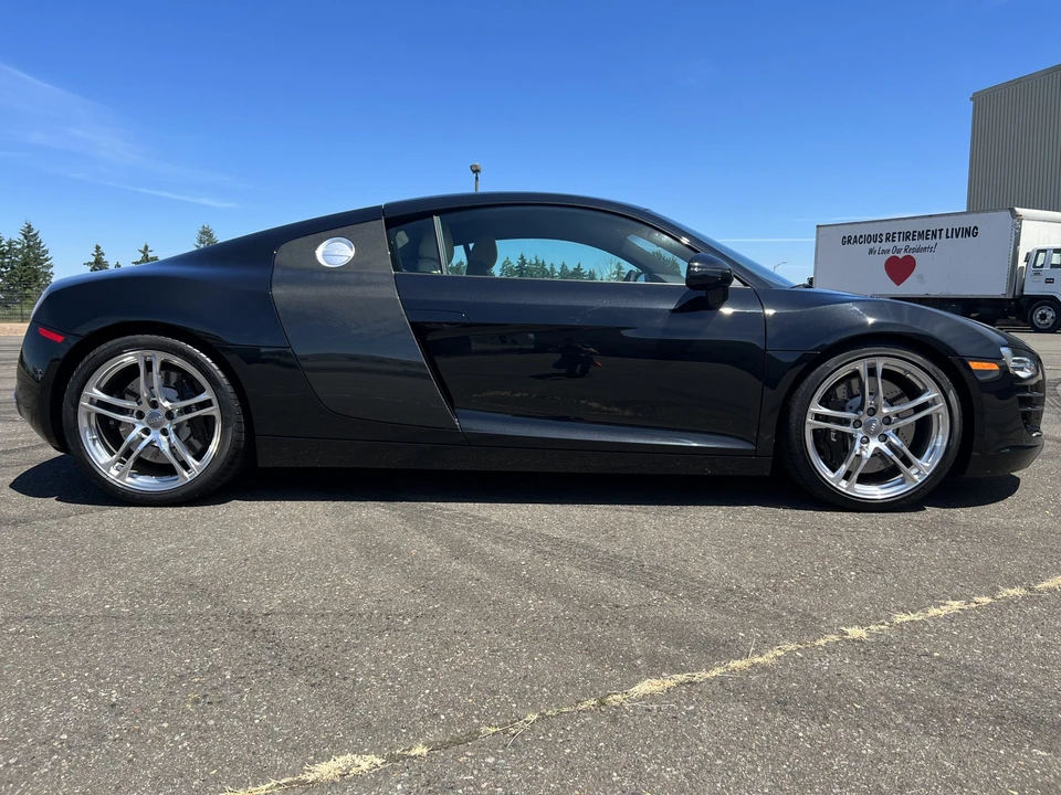 2009 Audi 42 R8 - Image 25 of 31