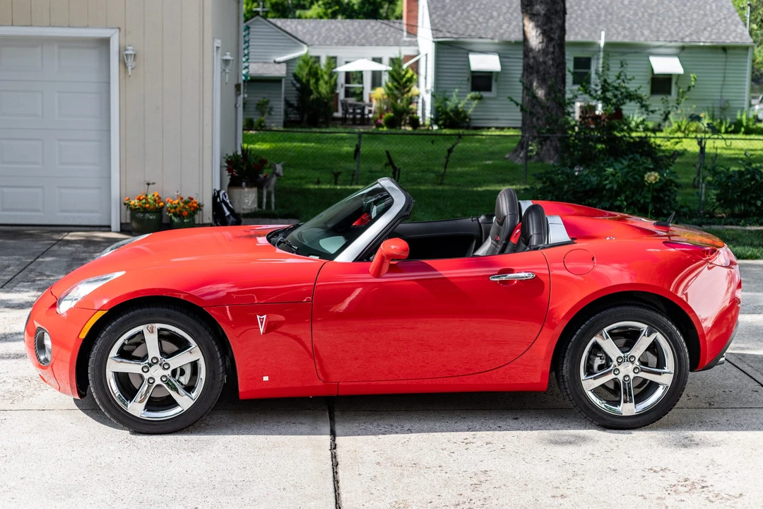 2009 Pontiac Solstice GXP - Image 7 of 31