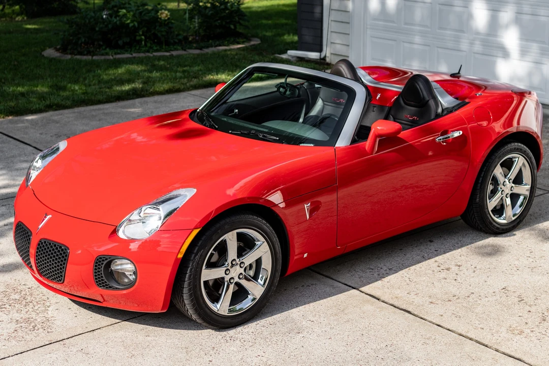 2009 Pontiac Solstice GXP - Image 8 of 31