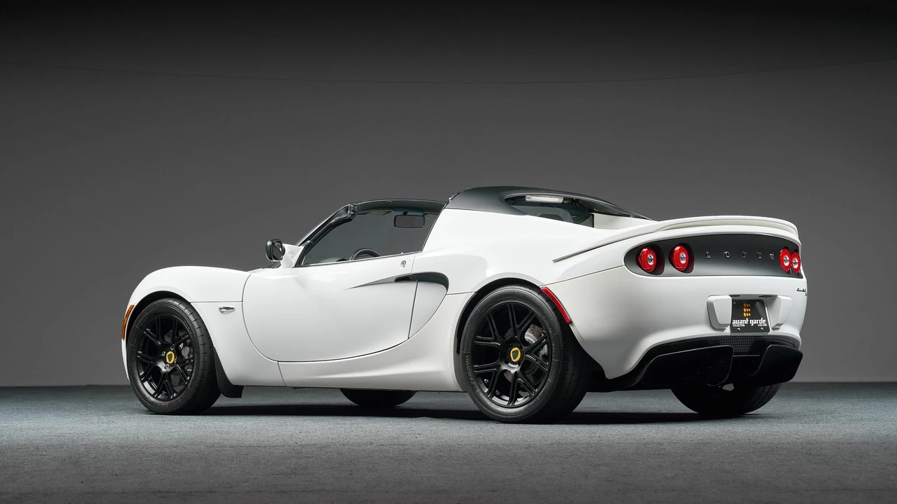 2011 Lotus Elise Series 3 - Image 10 of 31