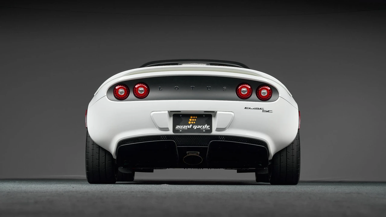 2011 Lotus Elise Series 3 - Image 12 of 31