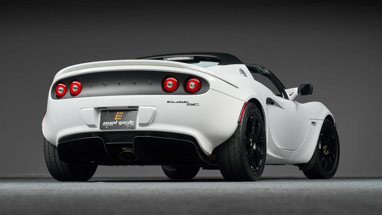 2011 Lotus Elise Series 3 - Image 13 of 31