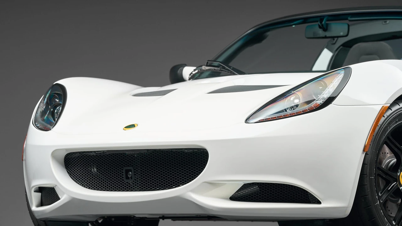 2011 Lotus Elise Series 3 - Image 24 of 31